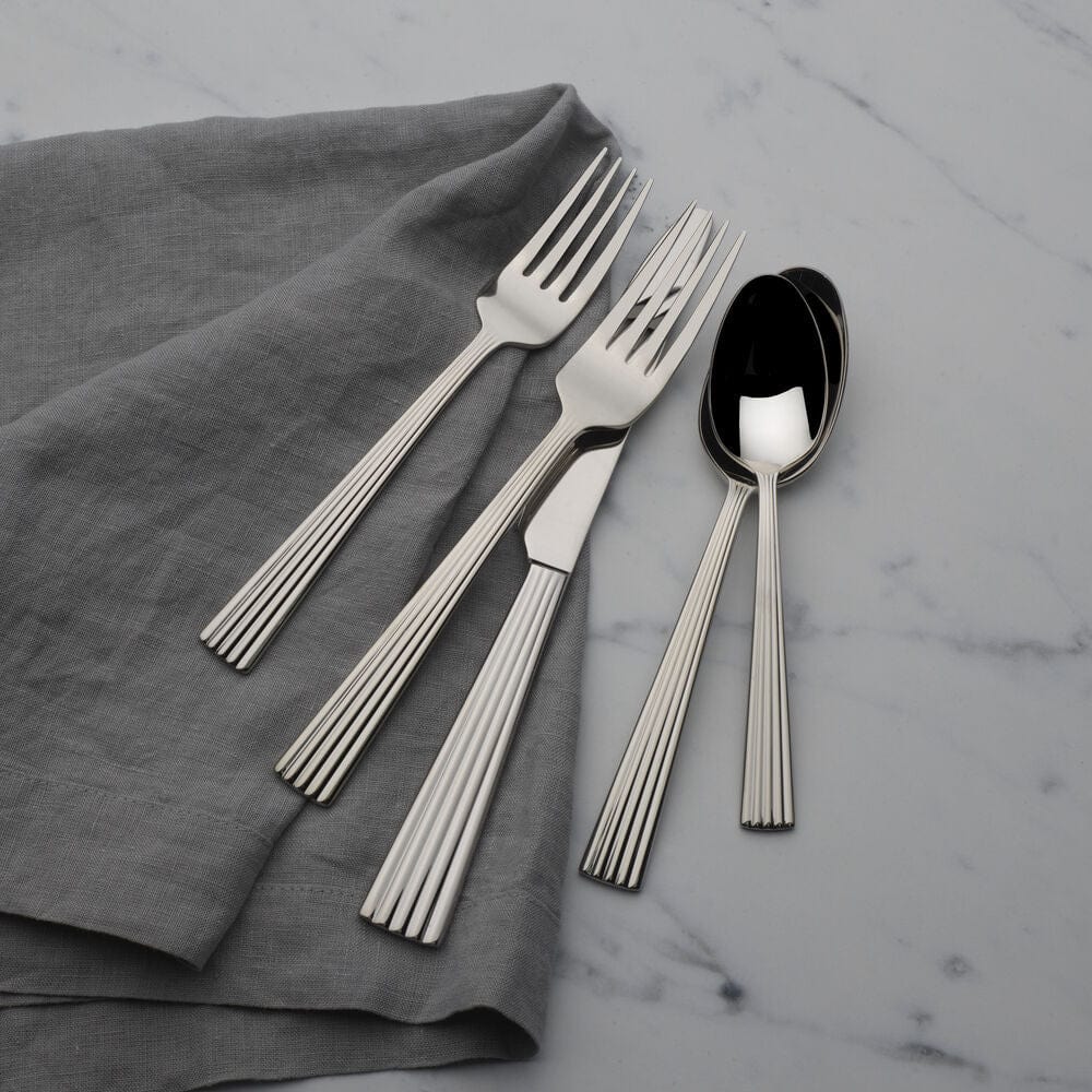 Oaklyn 20 Piece Flatware Set, Service for 4