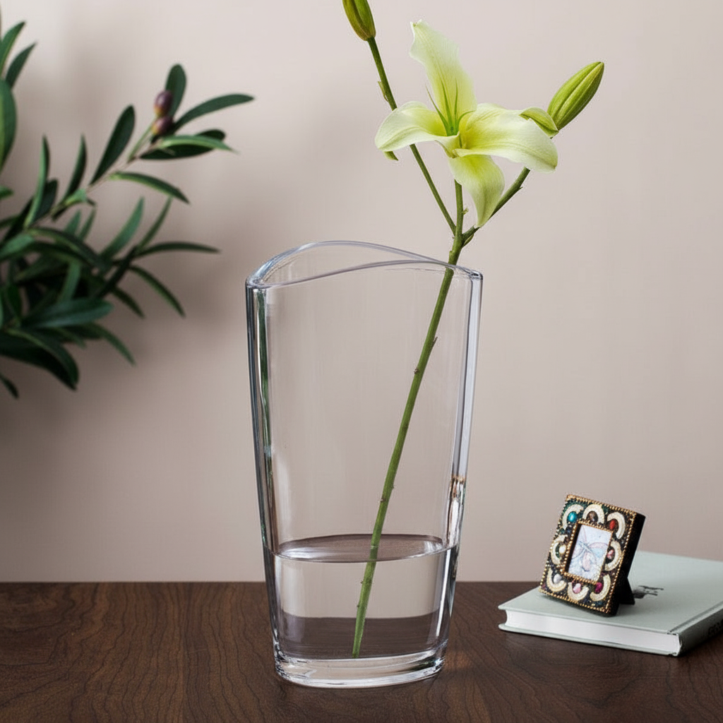 Alister 11.75 Inch Crystal Vase