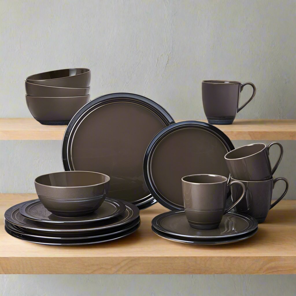 Elura Espresso 16 Piece Dinnerware Set, Service for 4